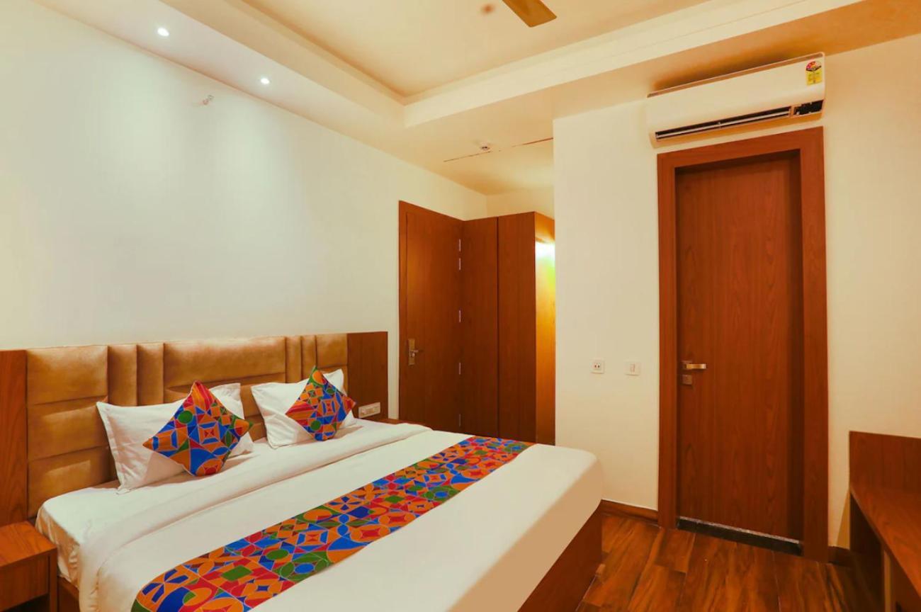 Hotel Swarn Bhoomi Kanpur Extérieur photo